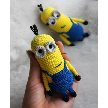 Kevin Minion horgolt játék kb 14 cm